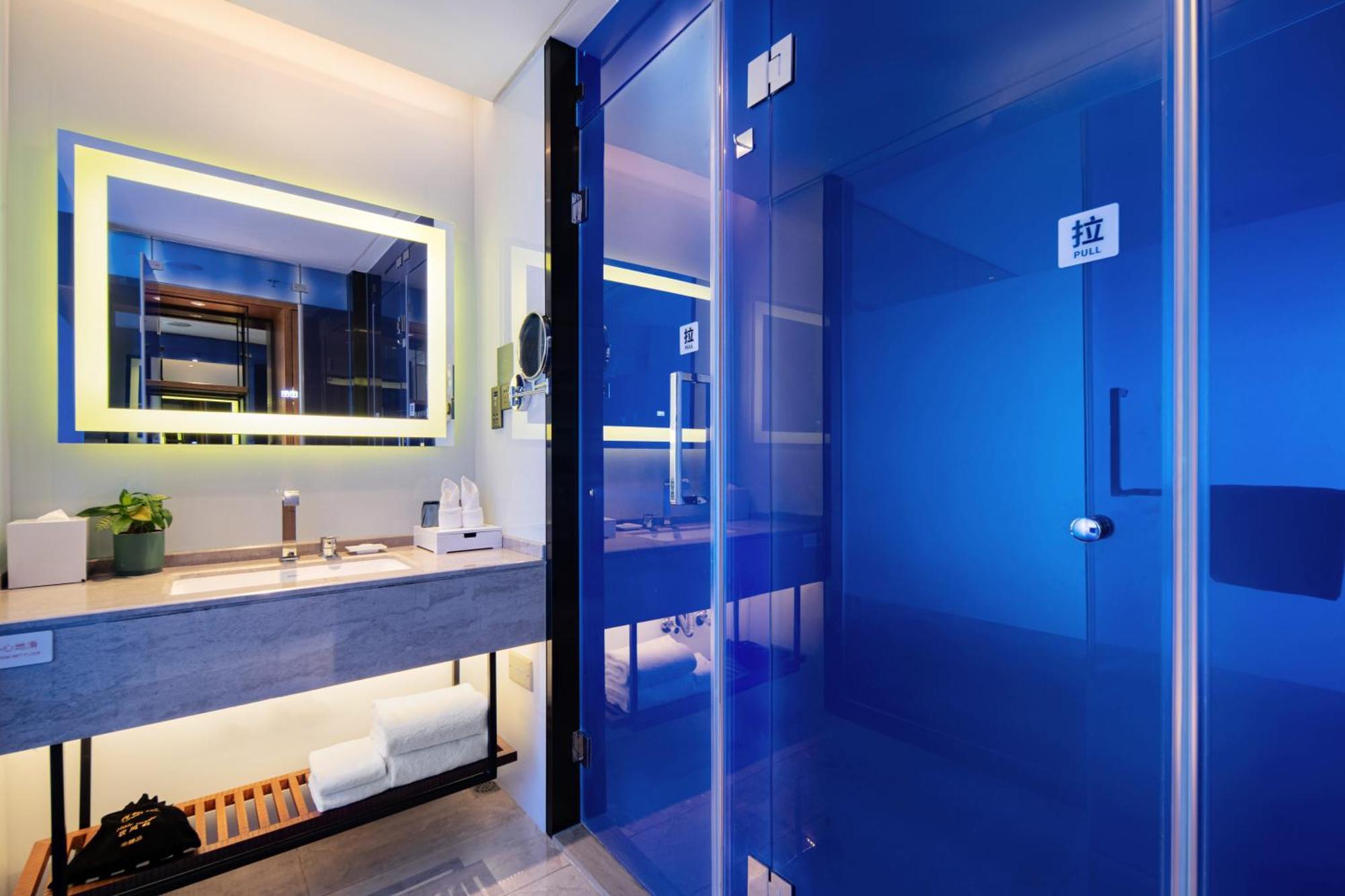 Hisilk Artwork Center Fliport Coso Hotel Xiamen Exterior photo